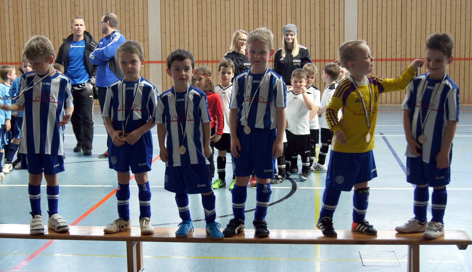 Bambinis beim Hallenturnier in Dauchingen
