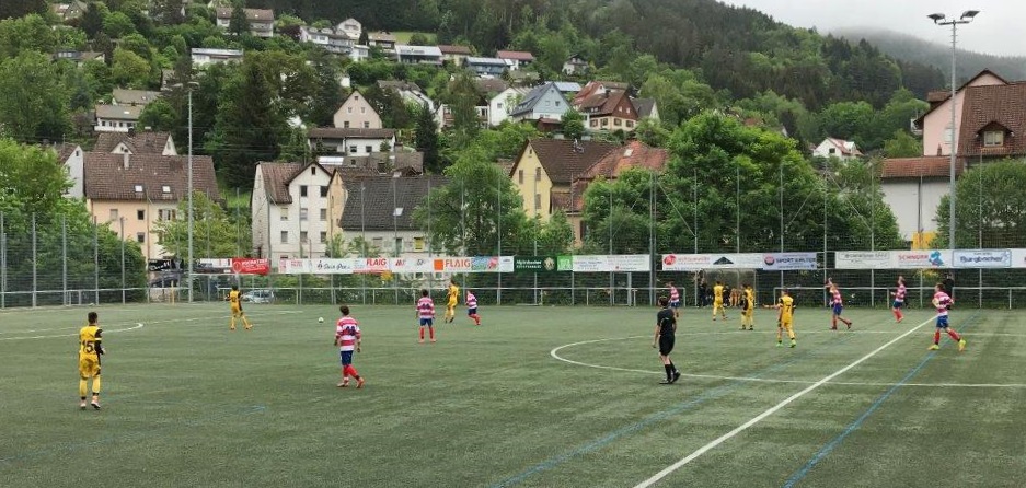 B-Jugend - Meister der Leistungsstaffel 1 Saison 2017/2018 - Elfmeter zum 1:0