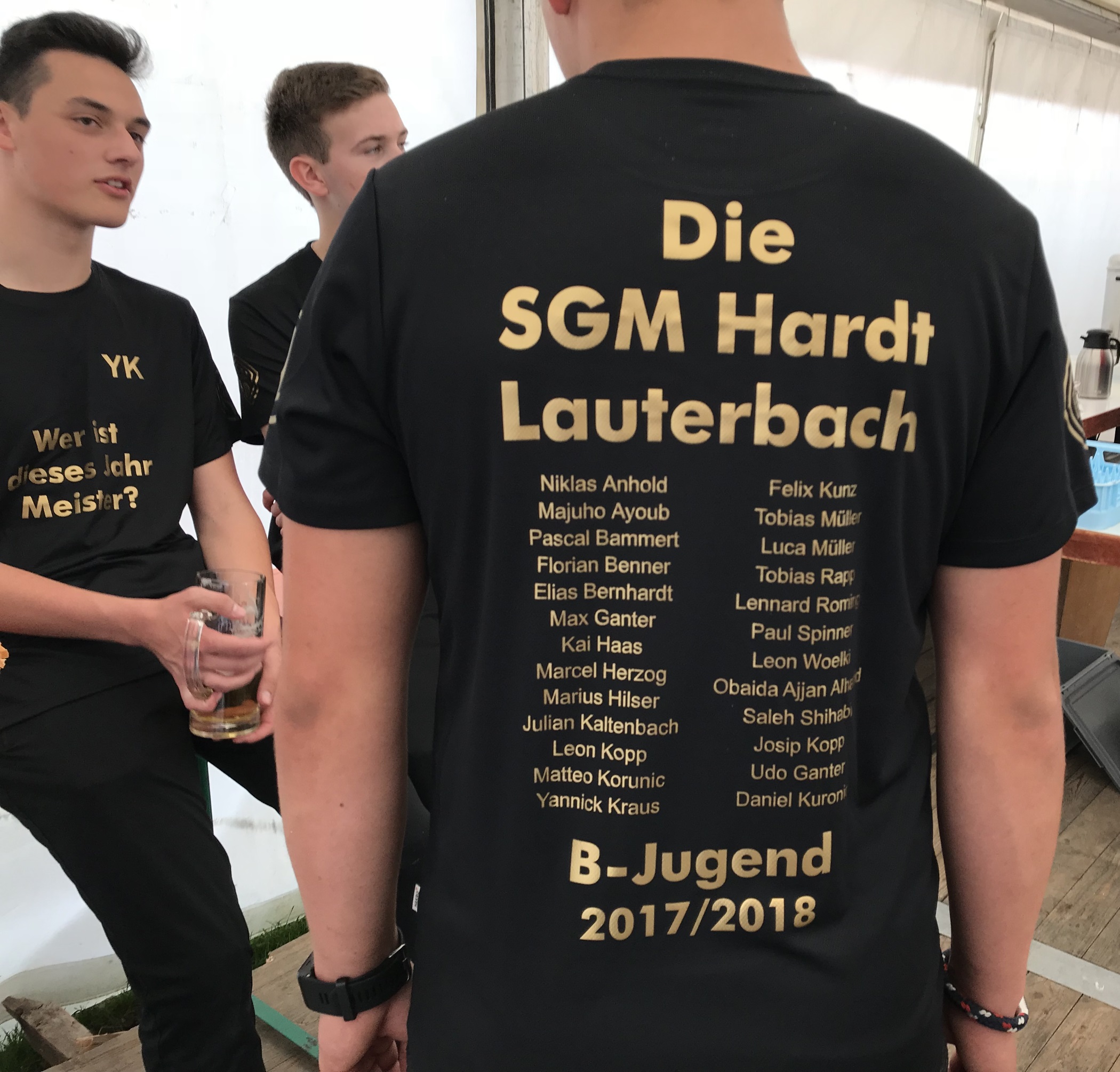 Das Meister-T-Shirt