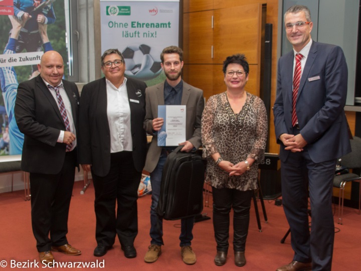 Christian Dreyer Bezirkssieger "Fu�ballhelden – Aktion junges Ehrenamt"
