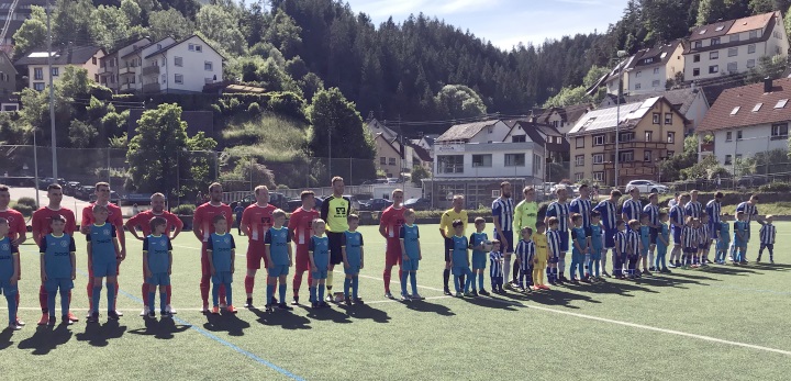 Aufstellung zum letzten Spiel 
