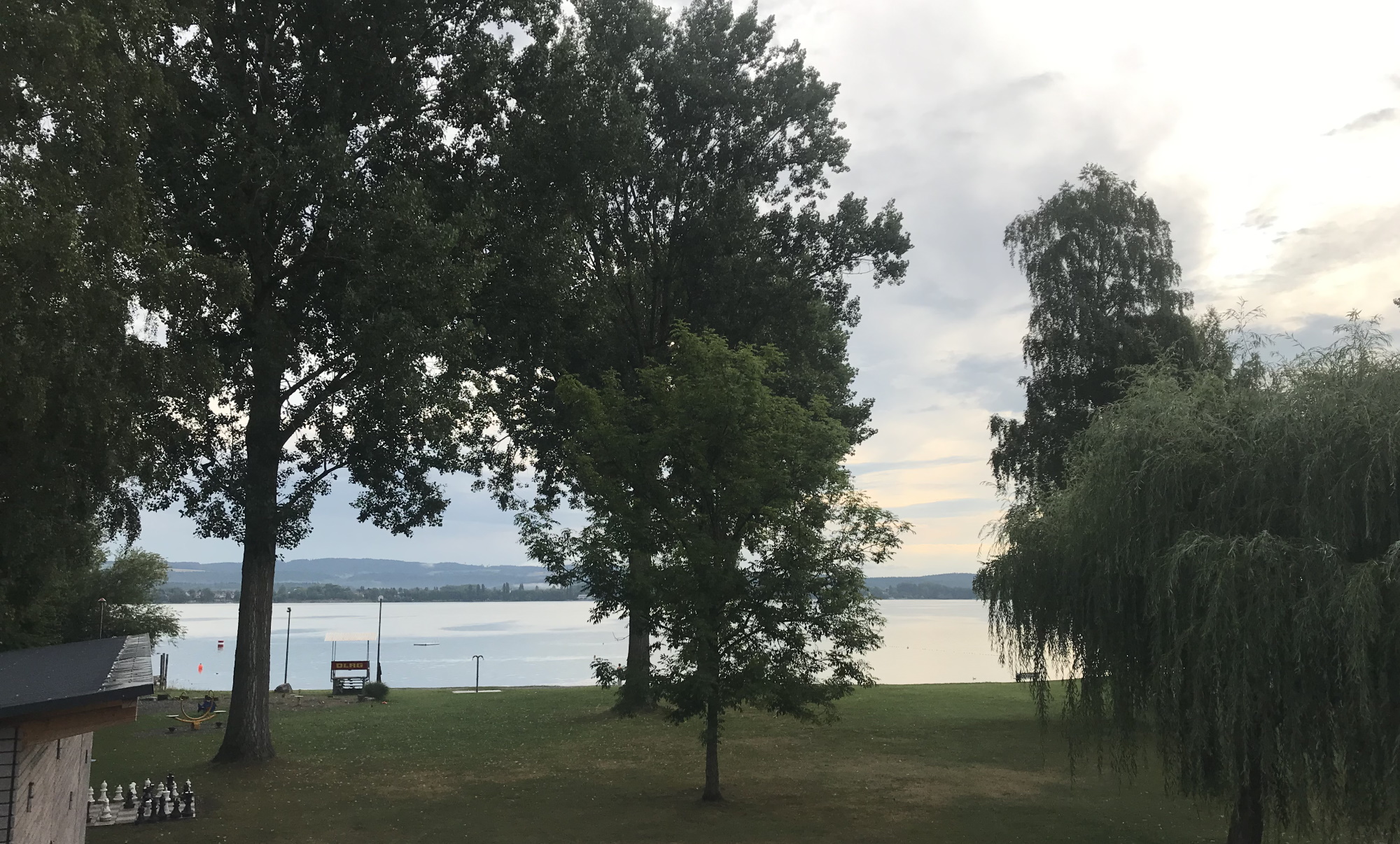 Aussicht vom Quartier bers Strandbad auf den Bodensee