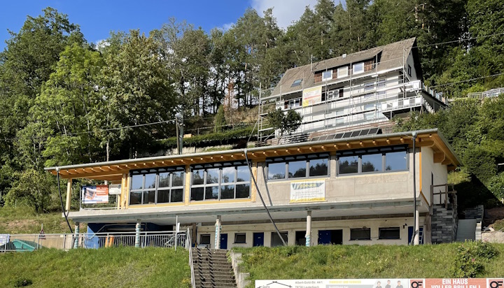 Sportheim im Rohbau