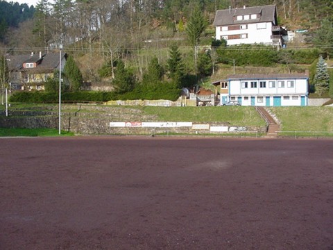 Hartplatz 03