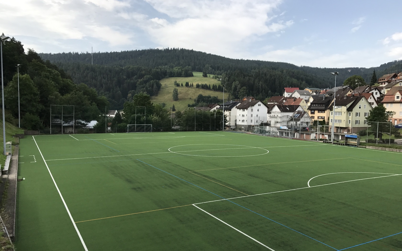 Sportplatz 01